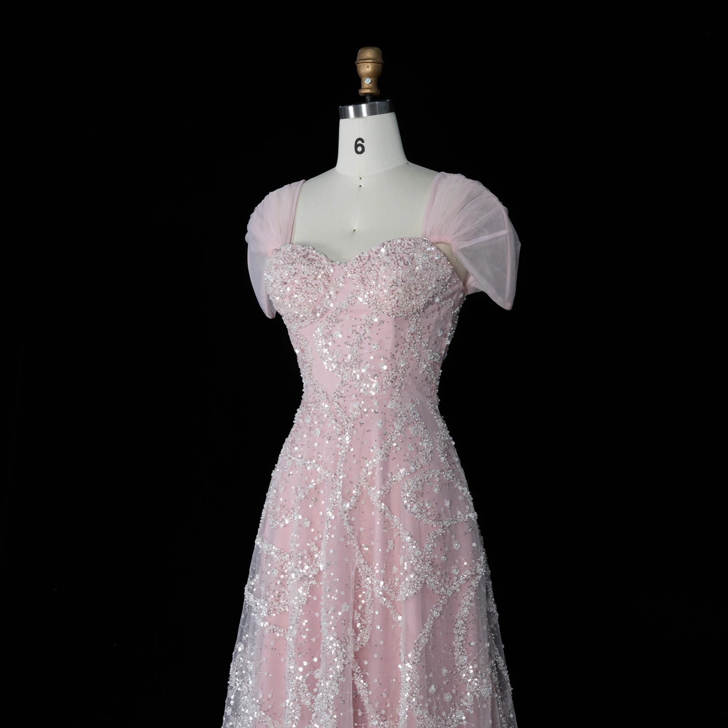 Sharon Said 2026 Neues Abendkleid in Farbverlauf Rosa mit Perlen, gedrehtem Neckholder, A-Linie, Dubai Arabisches Damen-Abendkleid SS709 Maßanfertigung – Detail 28