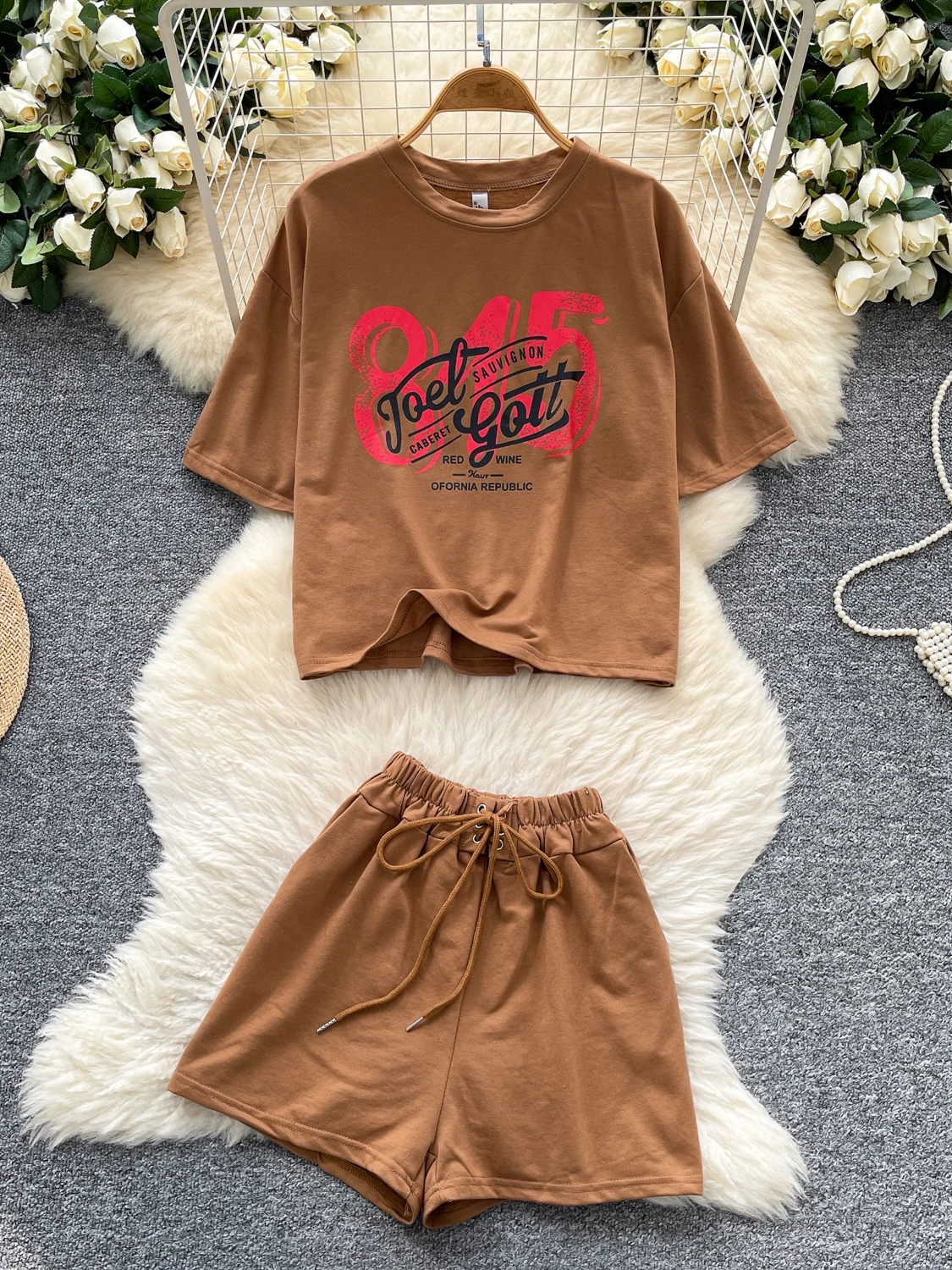 Casual Summer Faion Letter Print round Ne ort Sve T-irt High Waist Belted orts Set Women's Small Size Clothing