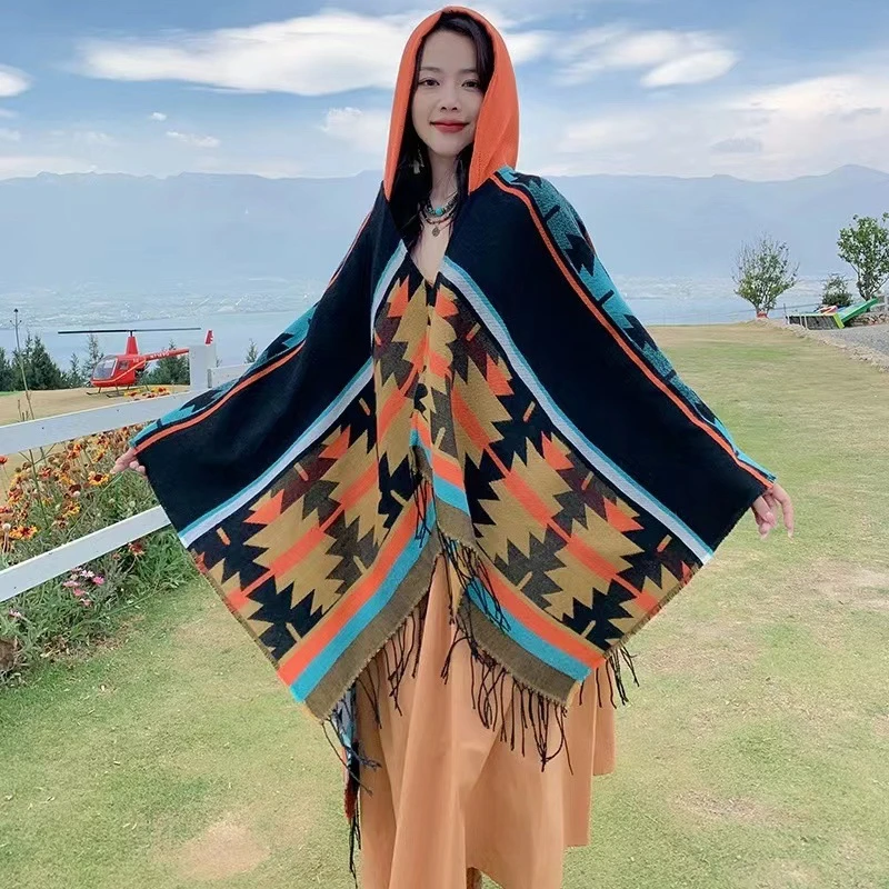 

Туристический плащ-шарф для женщин с капюшоном, теплая накидка, женская накидка с принтом и кисточками, мужское пончо, верхняя одежда, имитация пашмины