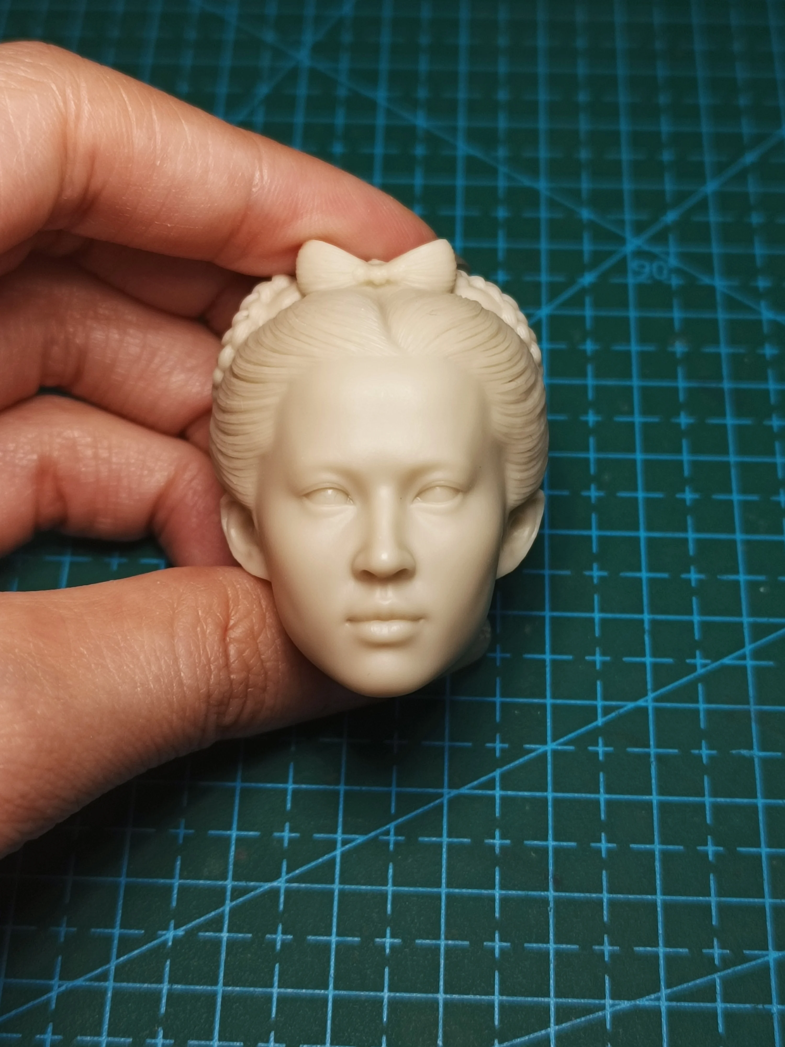 

Неокрашенная голова 1/6 J, Женская фигурка со стразами, Лю Блю, ламламбрекенкойсолдат, древняя Азия, резная модель, подходит для 12-дюймовой экшн-фигурки, хобби, игрушки, куклы