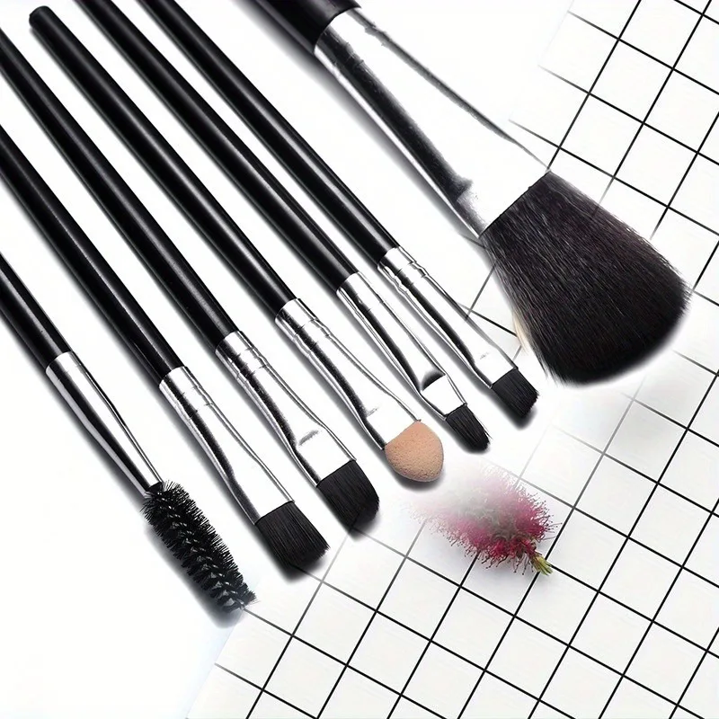 7Pcs Makeup Brushes Tool Set Cosmetic Powder Eye Shadow Foundation Blush Blending Beauty Make Up Brush