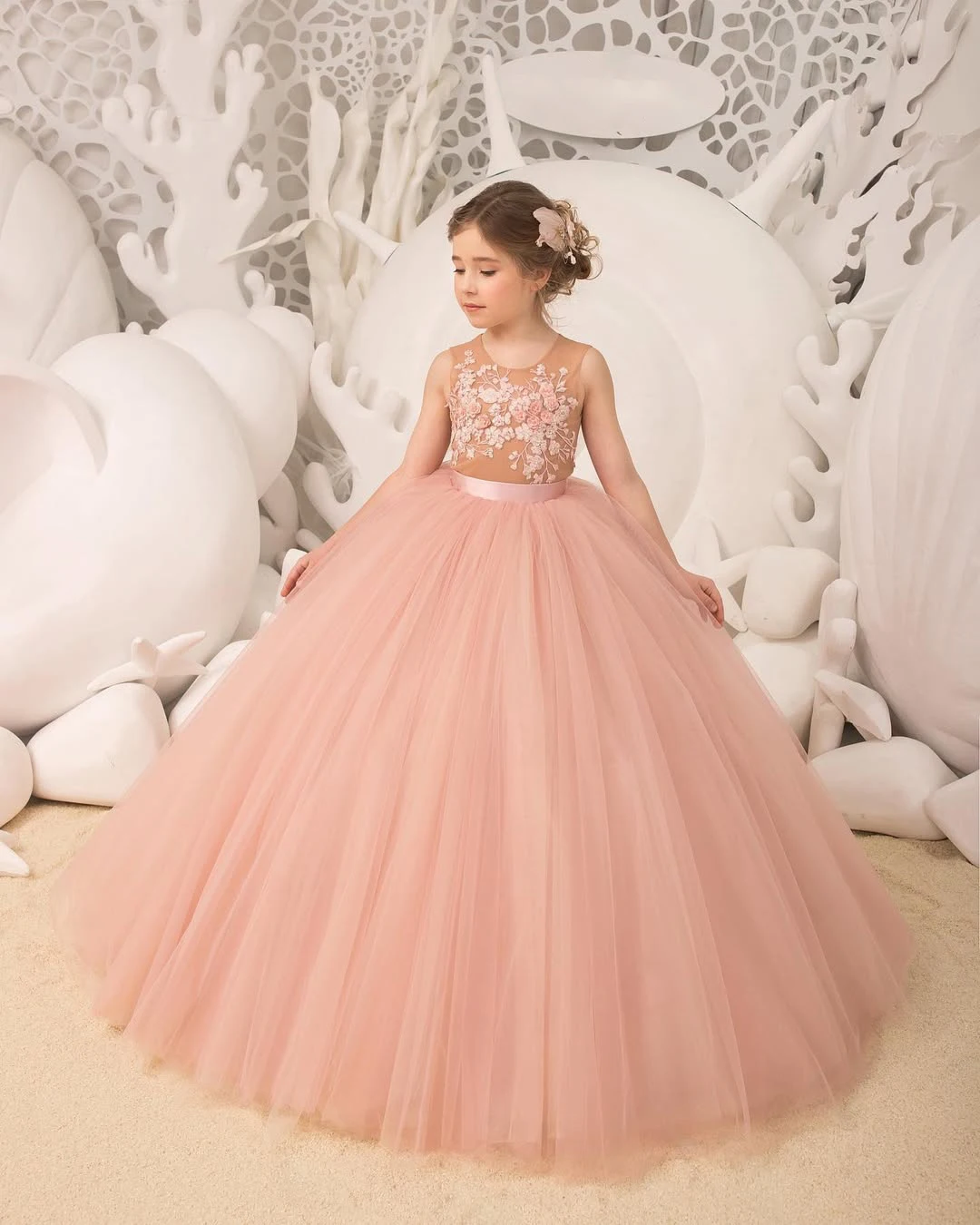 

SZHNYLW Blush Flower Dresses 2026 Tulle Puffy A-Line Princess Dress O-Neck Sleeveless Long Girl Dress Cute Kid's Gown