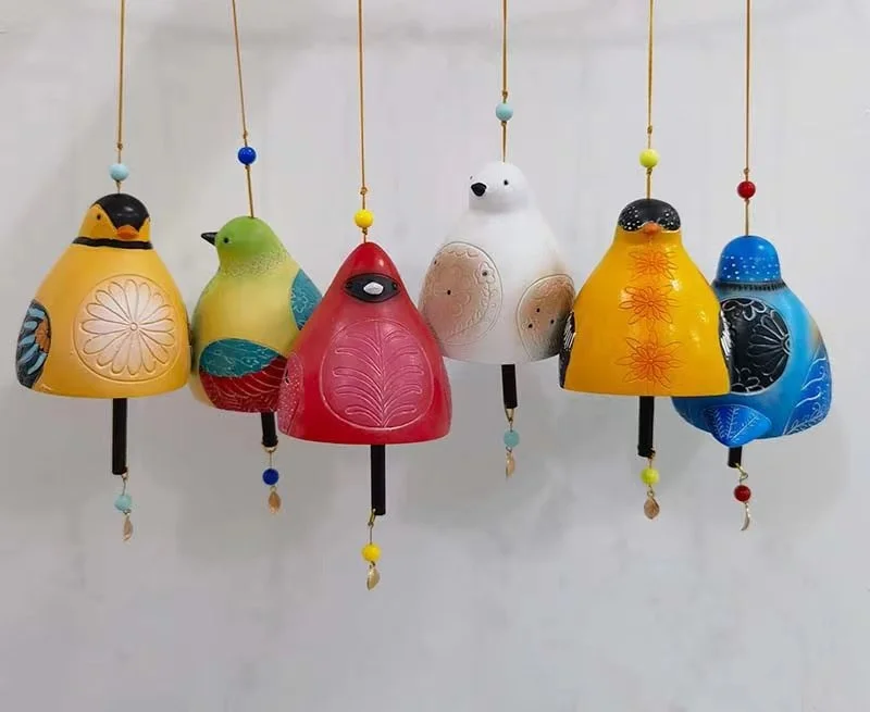 Red Bird Resin Wind Chime Bell Hanging Ornament Outdoor Garden Home Courtyard Patio Decoration Gift Handmade Door