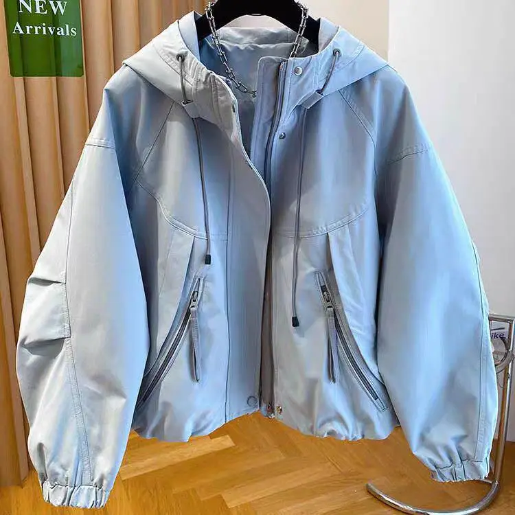 

Женская повседневная куртка весна-осень 2026: Новая модель с капюшоном, контрастная, высококачественная, модная ветровка, верхняя одежда, пальто, топы