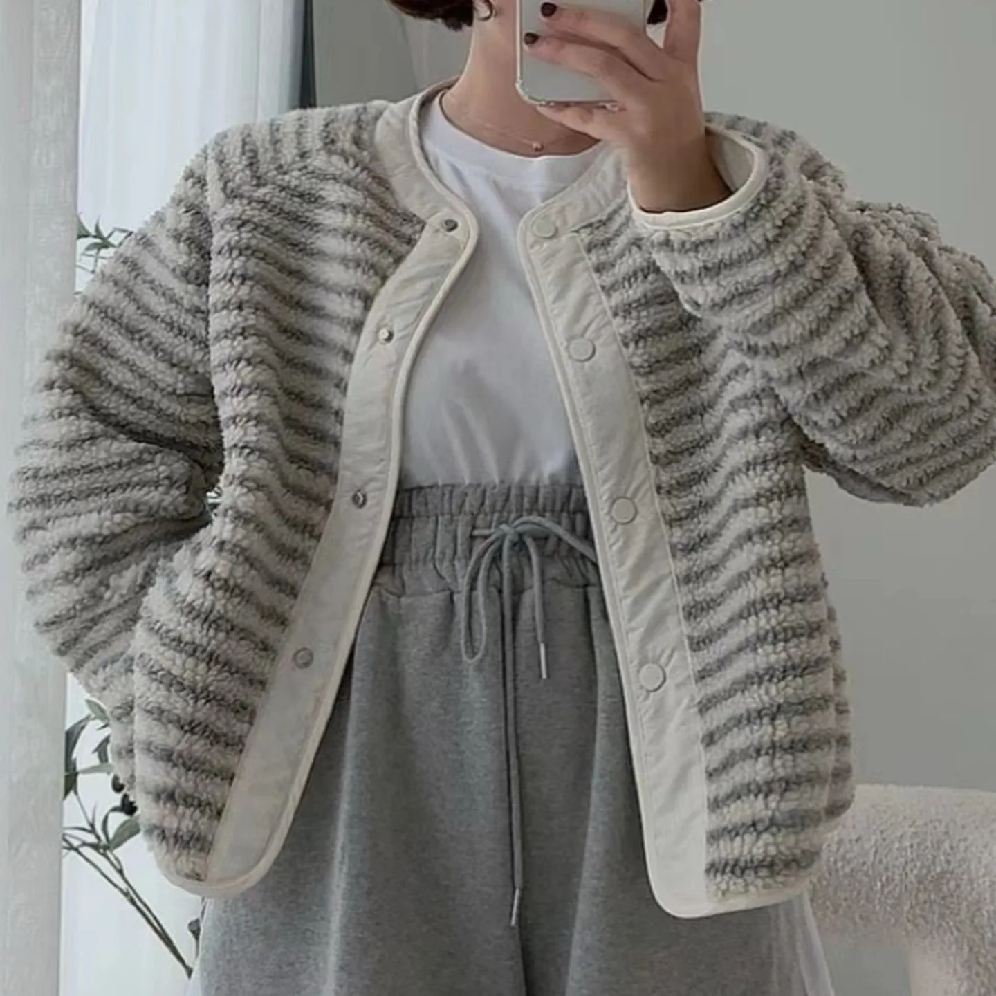 أنيقة الخريف الشتاء الدافئة معطف فرو الضأن شريط تصميم تنوعا يمكن ارتداؤها ملابس خارجية Ele Sle المرأة ort القطن Jaet