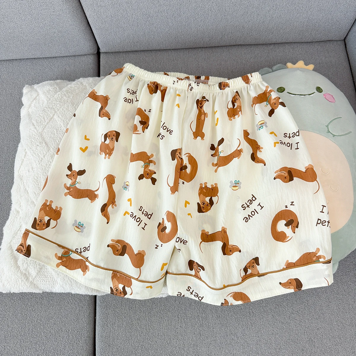 Summer Pajamas for Women, Thin Style with Puppy Pattern, Short-Sleeved Shorts, Sweet and Cute, Can Be Worn Outside in Summer, Home Wear Set, Two-Piece Set view 4