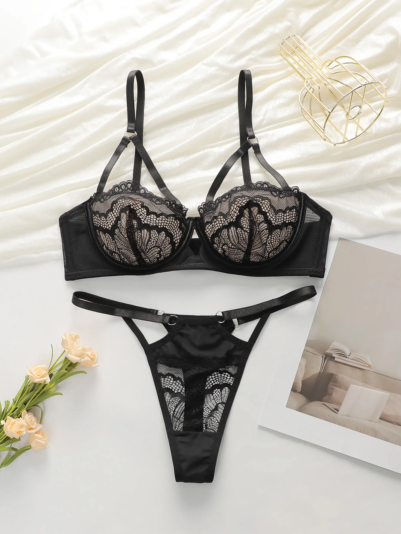 

High Quality New Sexy Underwear For Women's Lace Transparent Hollow 3/4 Bra Gathering Steel Ring Push Up Underwear Set HR2634