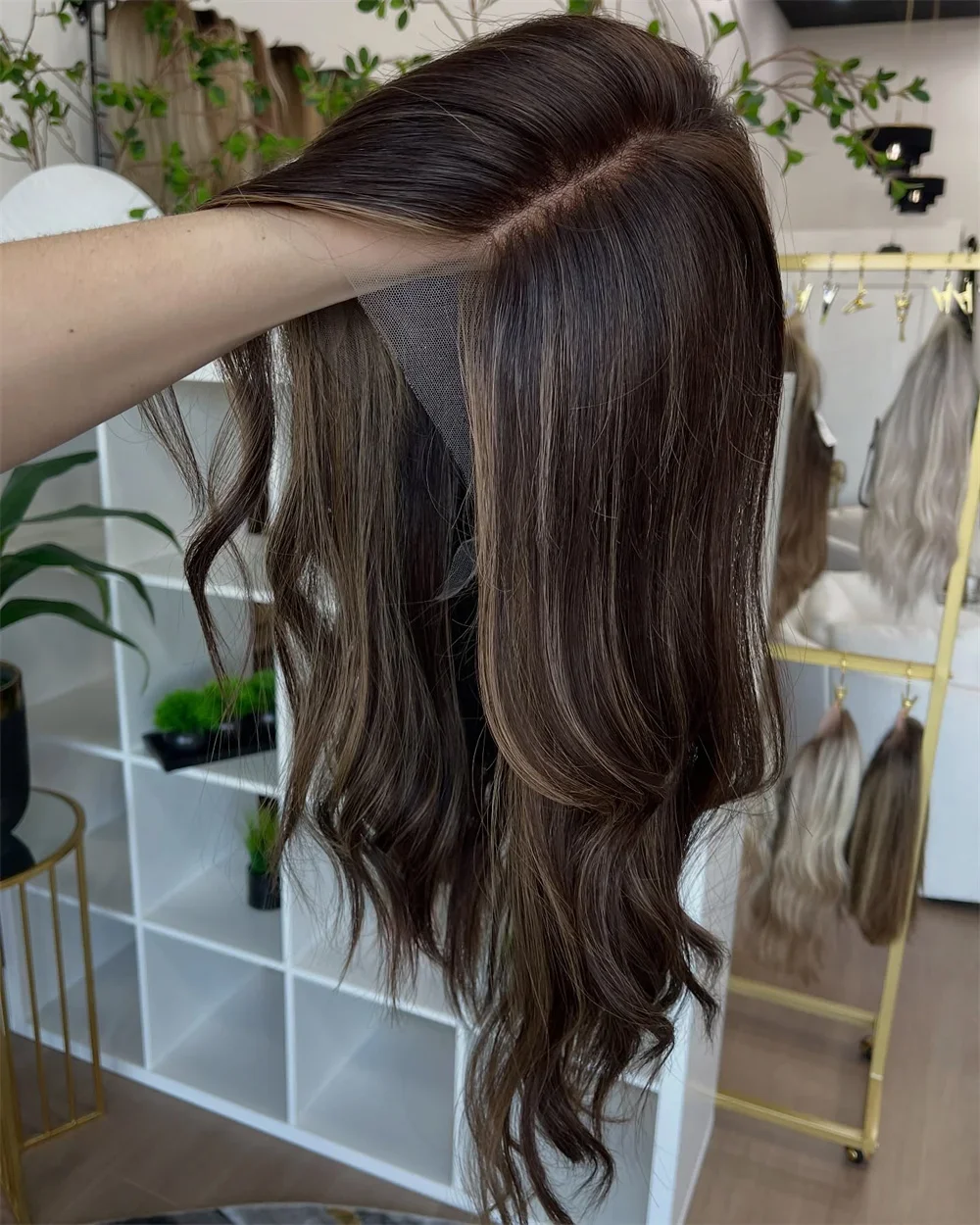 ロングミドル分け合成大型ボックス編組かつらジャンボ結び目のないフルレースフロントウィッグ黒人女性のためのジャンボ部族三つ編みかつら