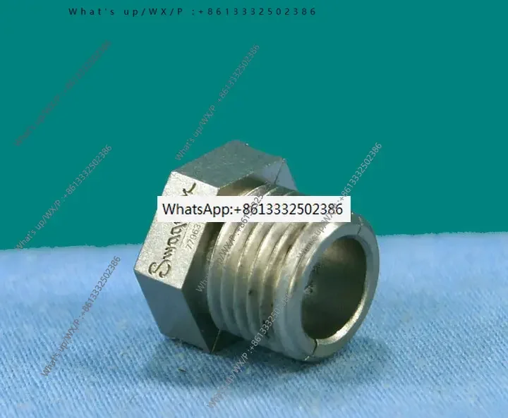 [SS-4-VCR-4-SN]/1/4 inch external thread split nut assembly