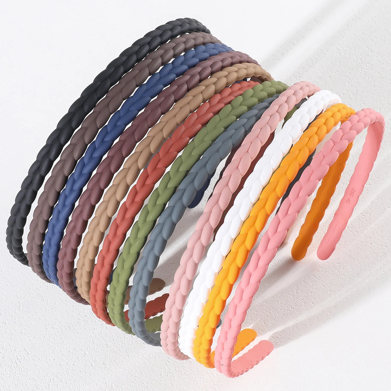 4Pcs Non-slip Hair Bands for Women Men Simple Bezel Headband Solid Color Facial Mask Hair Hoop Girls Hairband Hair Accessories