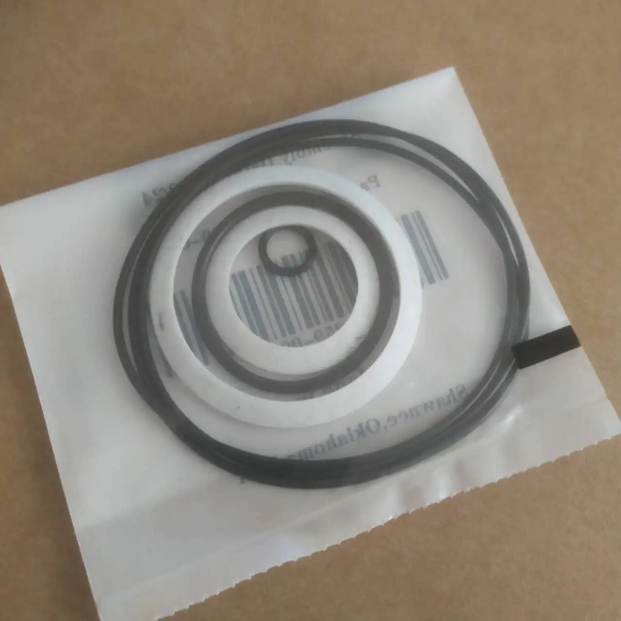 

61335-000 Seal Kit For Eaton Char-Lynn 4000 Series Pump 61335 Seal Kit 61335000