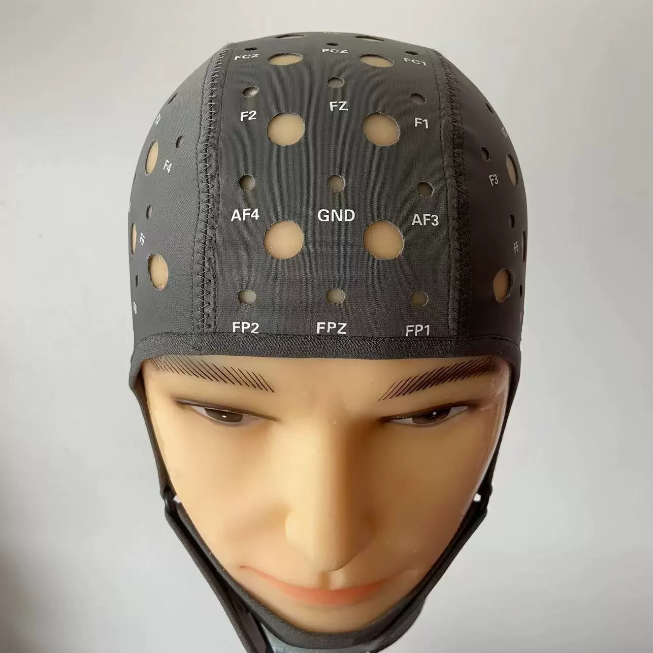 

Powerful Brain Cap Thin Layer Electrode Cap 64-Channel EEG Electrode Cap