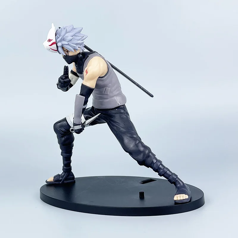 Nova figura de anime naruto 18cm hatake kakashi pvc figura de ação modelo boneca carro ornamentos coleções brinquedo presentes