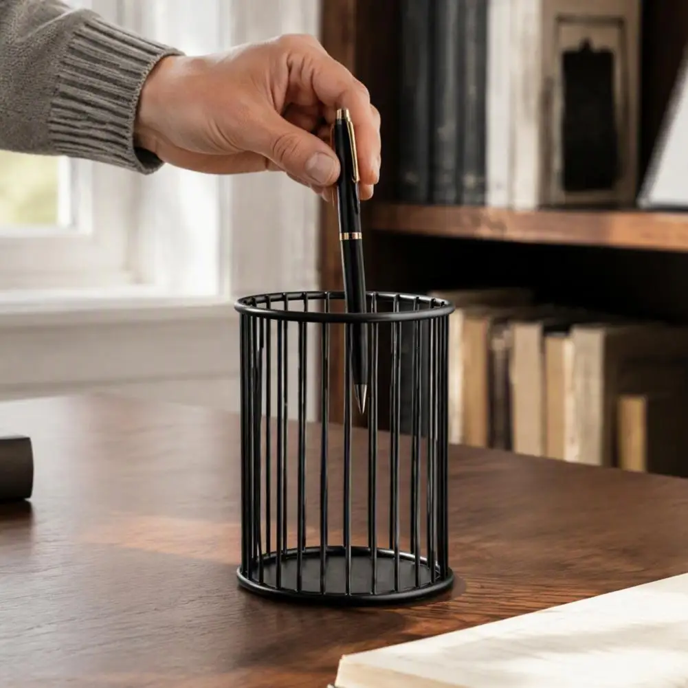 Pen Holder/Storage Basket, Hollow Grid Iron Storage Tube, Durable Pencil Organizer for Stationery And Makeup Brushes 90