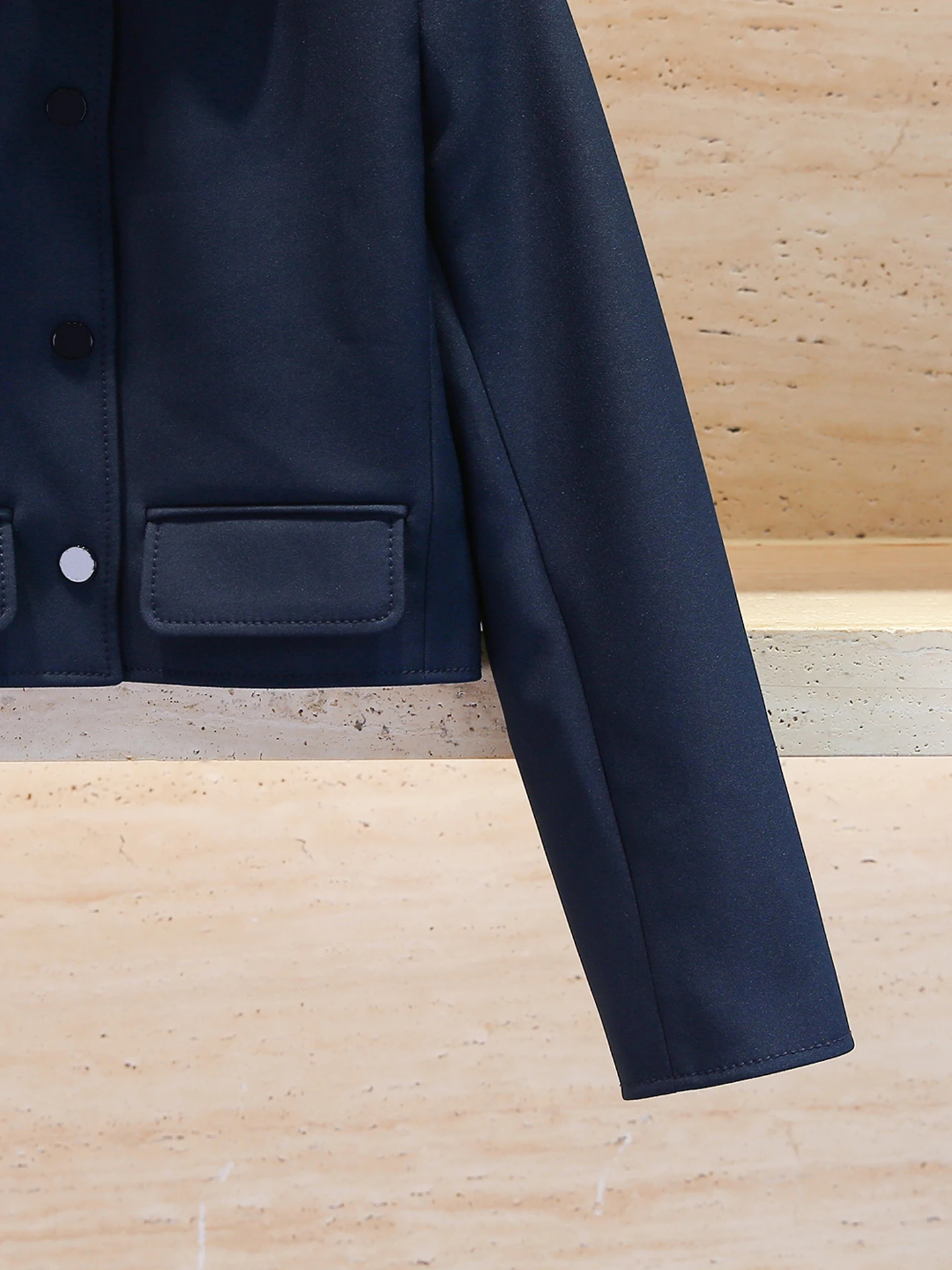 เสื้อแจ็คเก็ตหนังแท้ผู้หญิง ดีไซน์ต่อผ้า คอปก แบรนด์ S Home Nan You รุ่นใหม่ล่าสุดสำหรับฤดูใบไม้ร่วง สไตล์ลำลอง เรียบหรู ทรงตรง