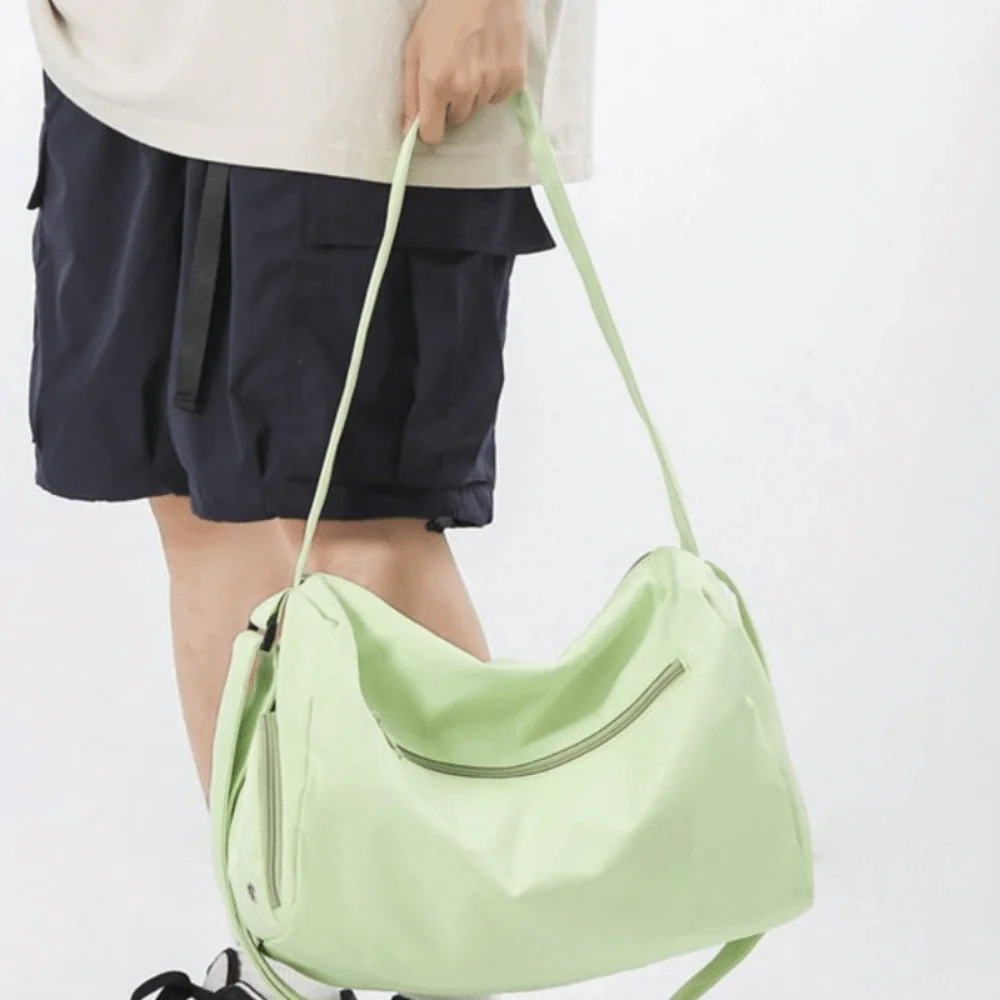 Portable Large Capacity Travel Duffle Bag Handheld Business Trip Travel Luggage Bag Waterproof Sports Messenger Bag Female