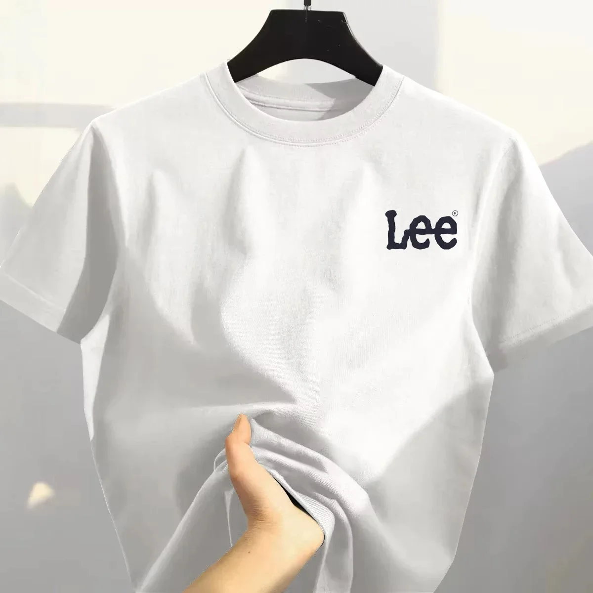 

2025 South Korea Lee classic hot selling women's round neck pure cotton breathable T-shirt men and women the same