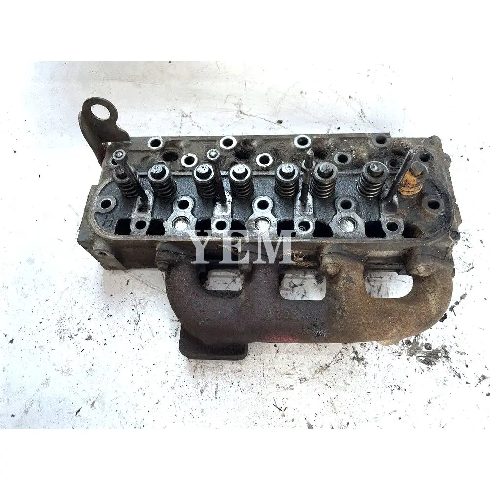 Competitive Price V1305 V1305-B Cylinder Head Assembly For Kubota Engine B2710HSD B2920HSD Tractor