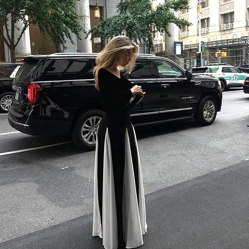 เดรสวินเทจคอวีสีดำขาวทรงเอไลน์บานปลายแขน ดีไซน์หรูหราไม่ซ้ำใครสำหรับผู้หญิง ชุดราตรีออกงานฤดูใบไม้ร่วง ชุดไปงานพรอม ชุดเดรสยาว