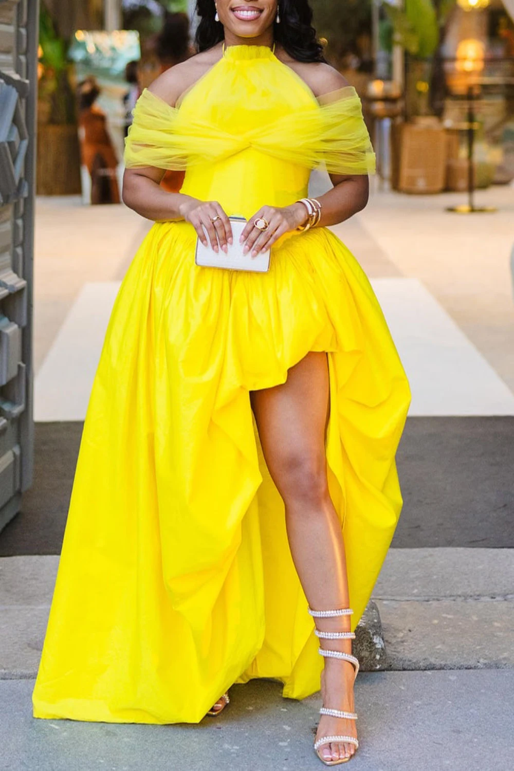 

Women's Casual Yellow All Over Print U Neck Sleeveless Sundress Pocket Maxi Dress