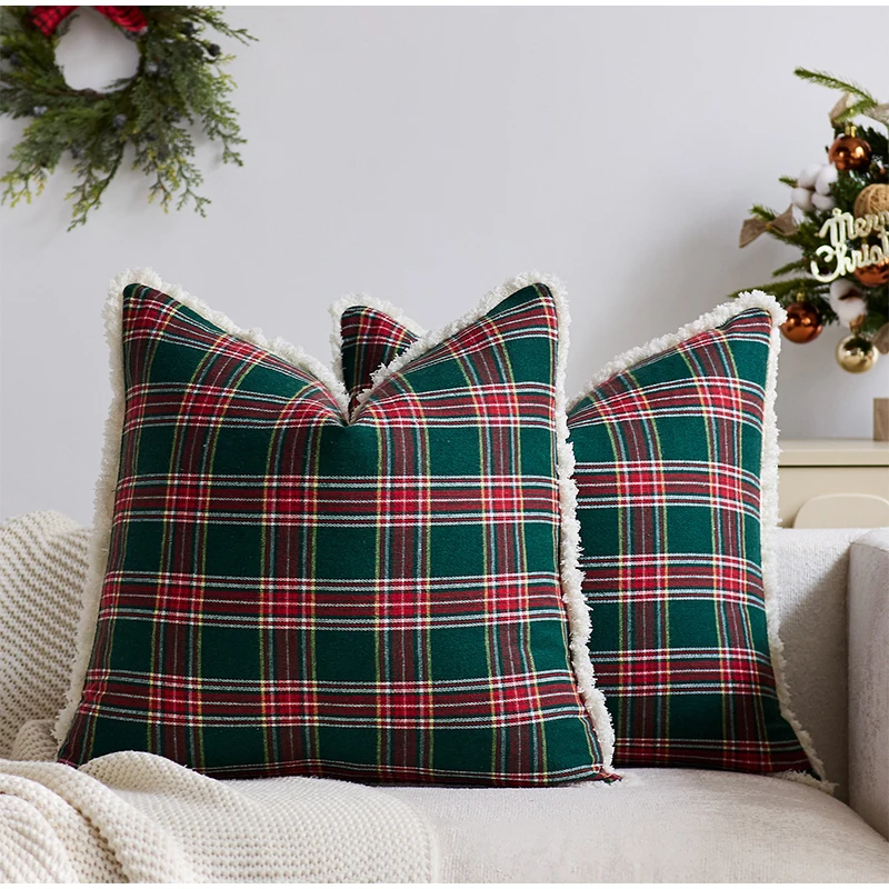 Soft Pillowcase With Classic Christmas Checkered Pattern Decorate The Living Room And Bedroom  Enhance The Christmas Atmosphere