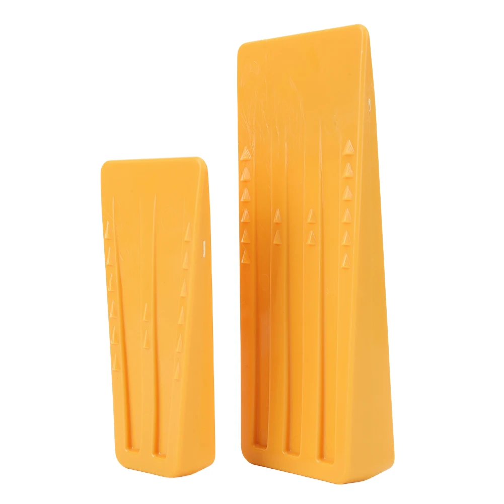 

Spiked Tree Felling Wedges Plastic Log Splitting Spiked Wedge Reusable Logging Wedge Guide Reverse Fall for Safe Tree Cutting