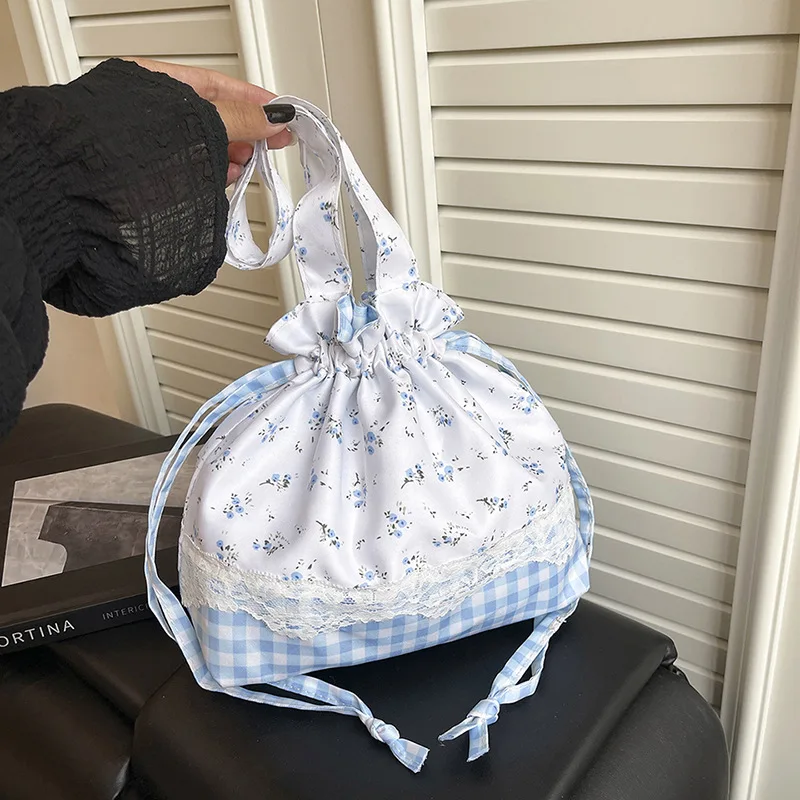 

Fashionable sweet style women's handbag nylon large capacity coin mobile phone bag daily drawstring style cosmetics shopping bag