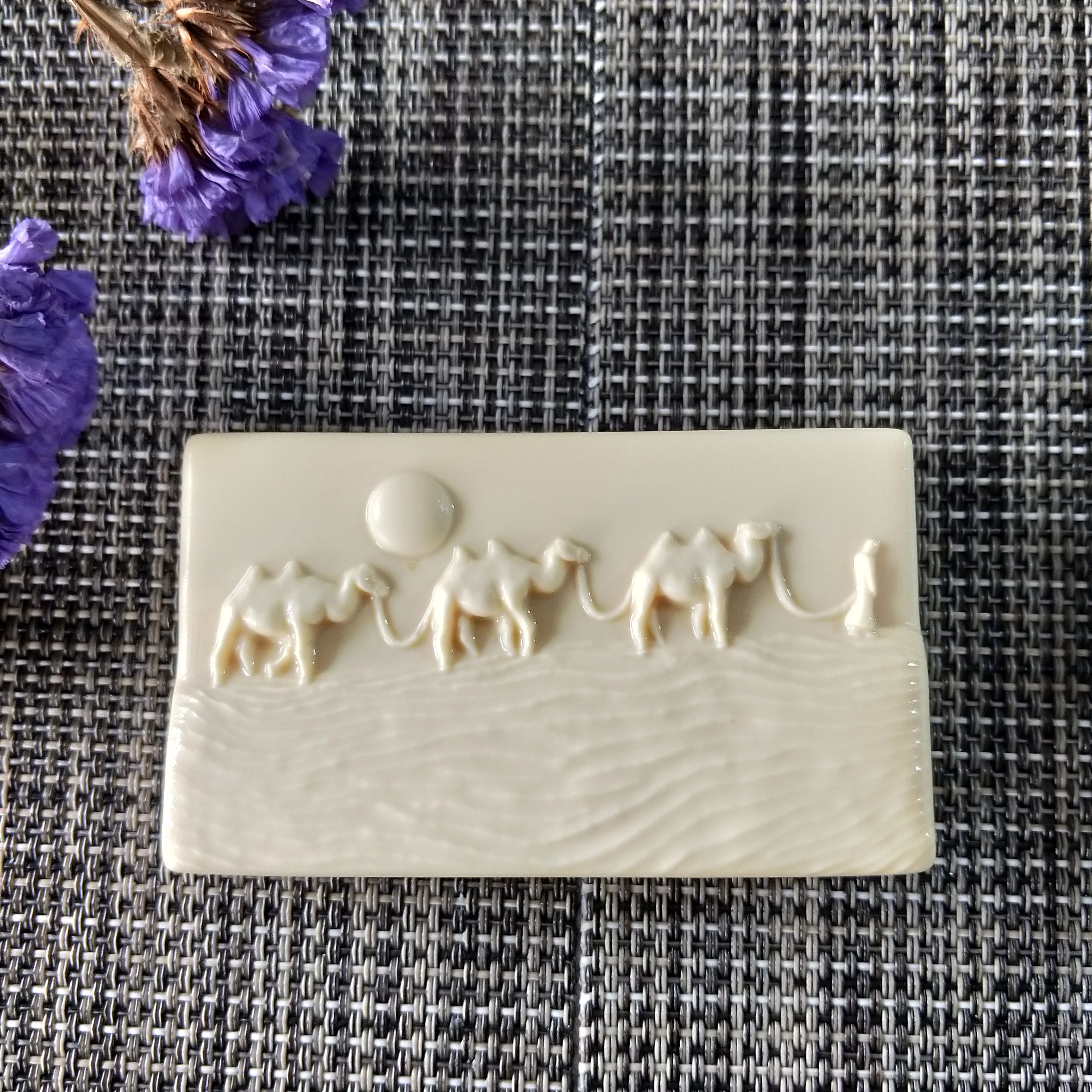 DW0140 PRZY Mold Silicone Soap Mould Animals Three Camels Handmade Soap Making Molds Candle Mold Silicone Resin Clay Mold