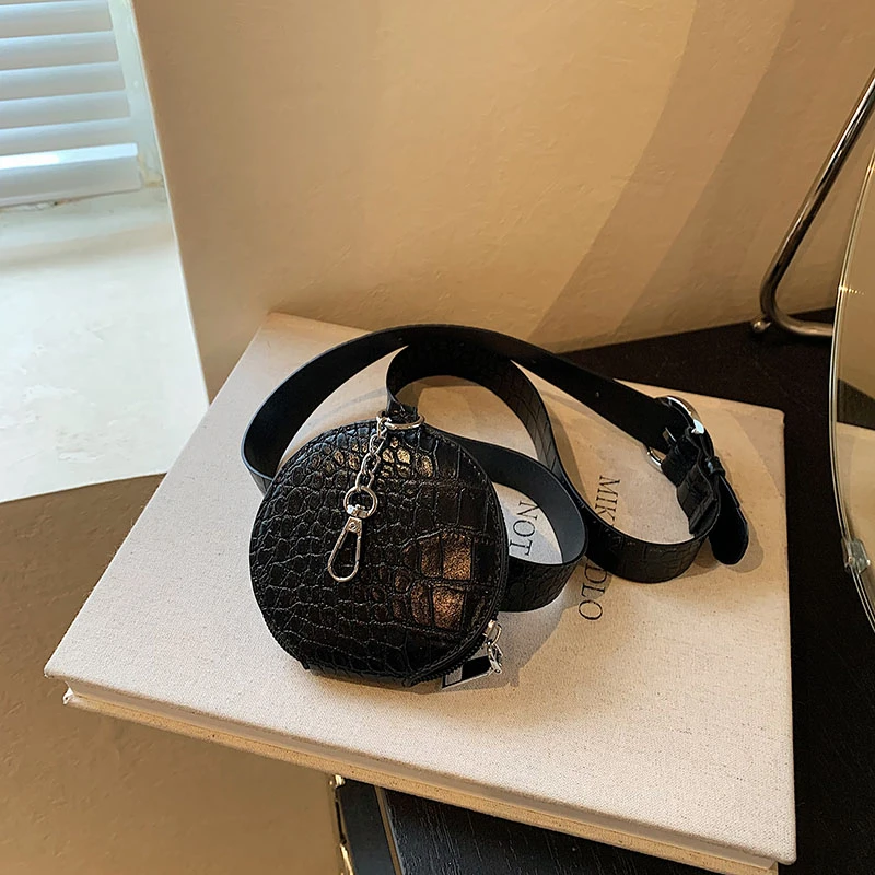 

Fashion PU Alligator Circular Waist Packs Compact Personality Popularity Crossbody Bags for Women 2025 New Solid Coin Wallet