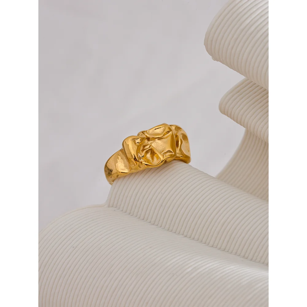 Yhpup-anillo ancho de Metal creativo de acero inoxidable para mujer, joyería de temperamento de textura de Color dorado, accesorios impermeables, nuevo