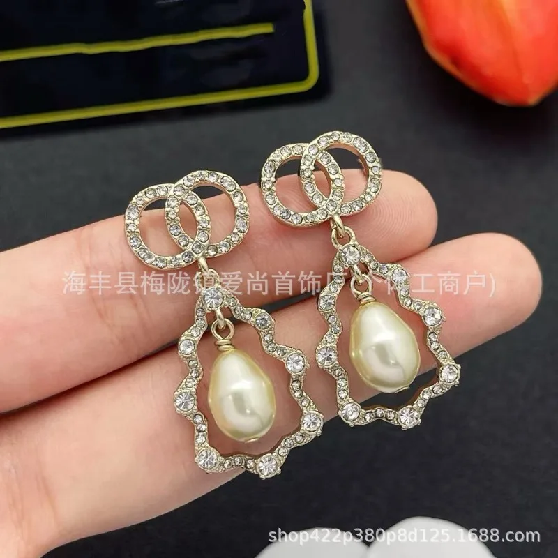 مزاجه الفرنسي محكمة المشاهير الماس مجموعة اللؤلؤ إلكتروني اللؤلؤ أقراط الأذن مجوهرات المد الملحقات المصنعين كله