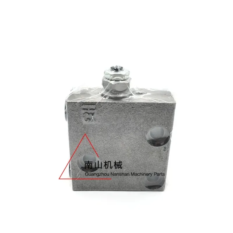 self-reducing valve pilot pressure reducing valve piece For Komatsu PC200 210 220 300 350 360-7-8 Excavator Parts