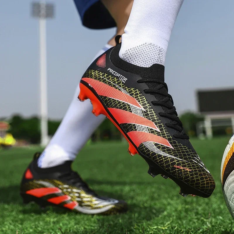 

Original Men Football Shoes Professional Football Shoes Society Cleats Indoor Fast Soccer Shoes Training Football Boots