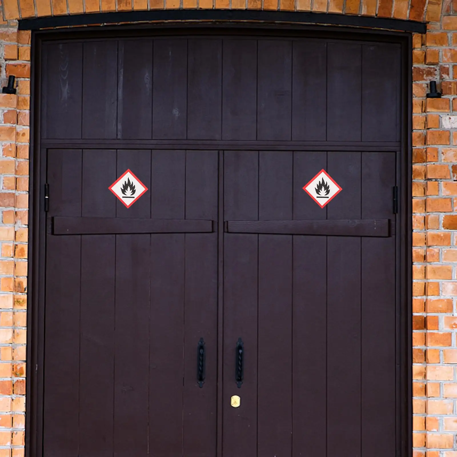 10pcs Liquid Stickers 5x5cm PVC Self Adhesive Warning Signs Safety Caution Labels Fire Prevention Tools