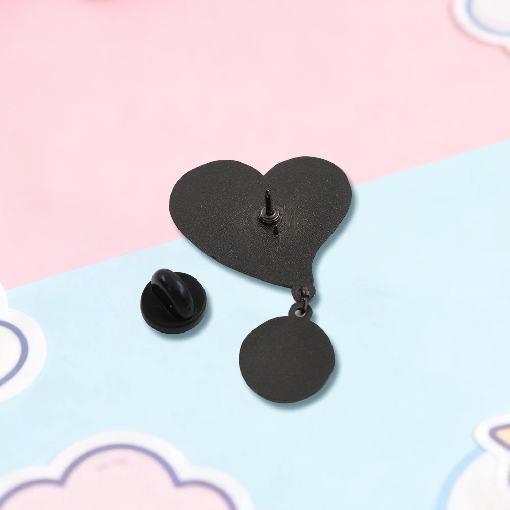 Zuumba Herzförmige Emaille-Brosche Tanzstar Musik Anstecknadel Fitness-Liebhaber Geschenk Schmuck für Kleidung Tasche – Detail 7
