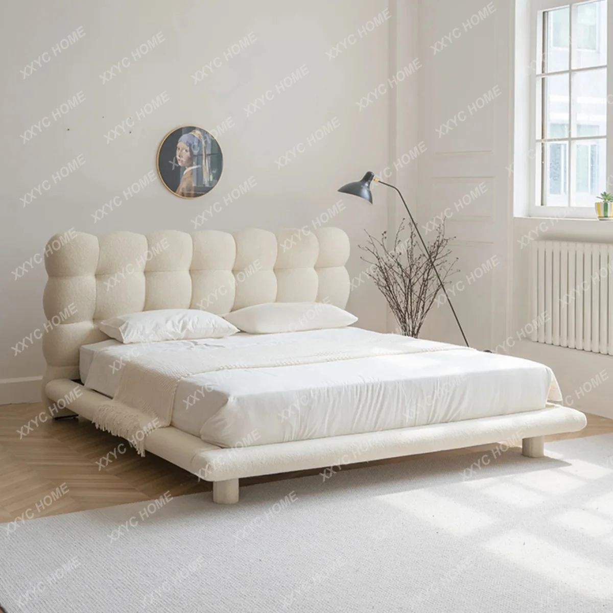 

Кровать-пузырь, ткань из овечьей шерсти, минималистичная татами в главной спальне, кремовая ветровая кровать