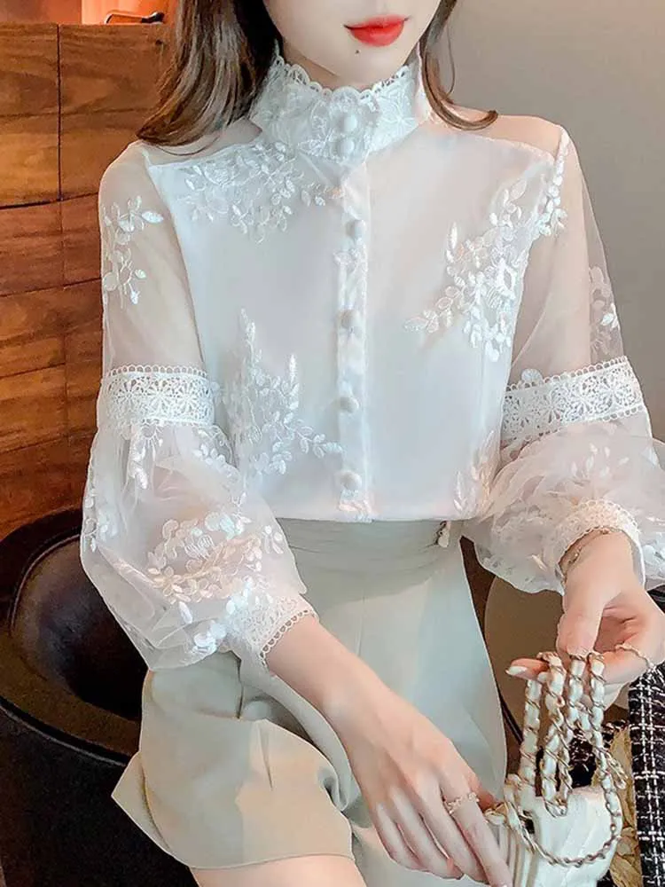 Palace Style Embroidered Flower Lantern Sleeve White Lace Blouse Fairy French Sweet Chiffon Shirt Women 2023 New Spring Clothes