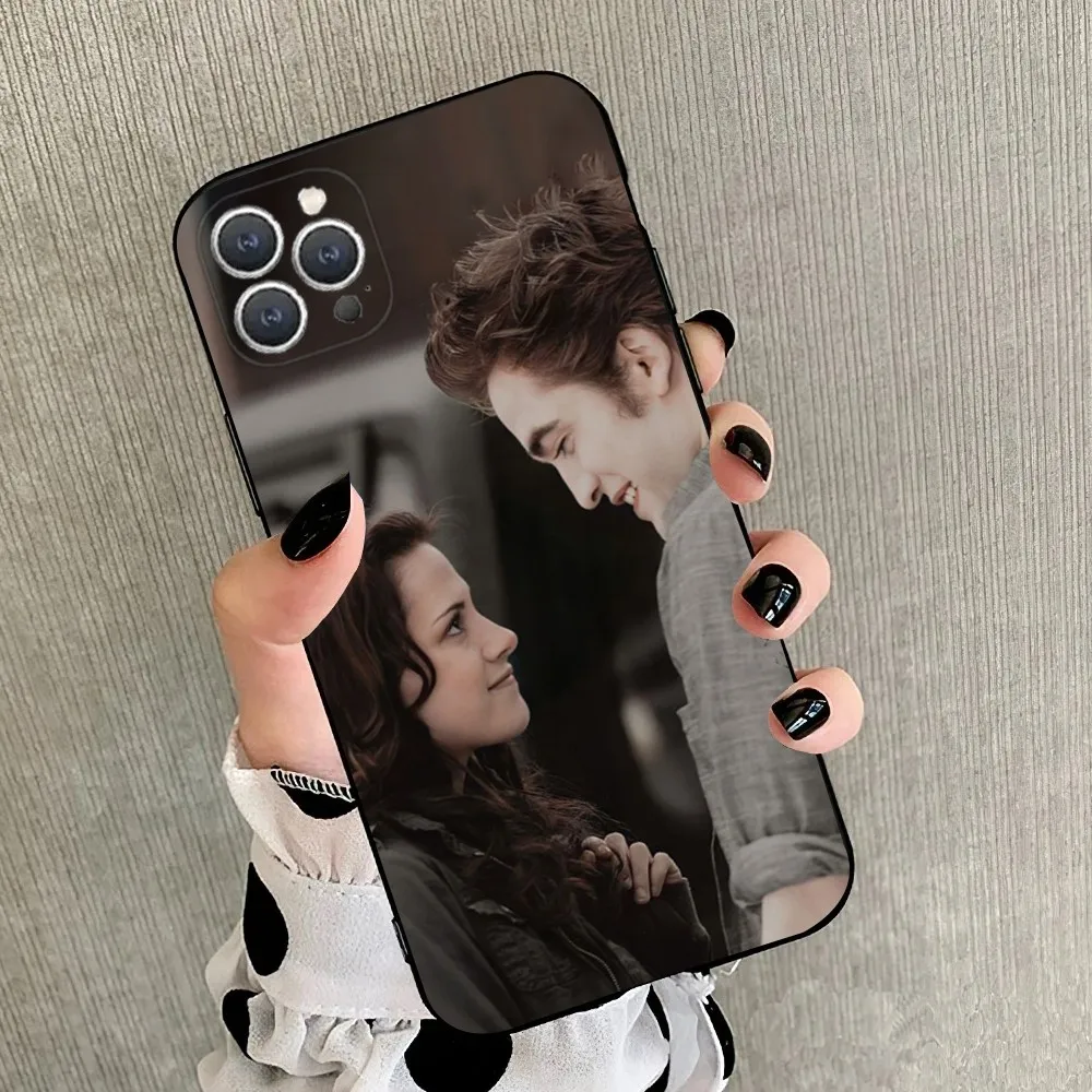 Team Edward Jacob T-Twilight  Phone Case For iPhone 15,14,13,12,11,Plus,Pro Max,XS,X,XR,SE,Mini,8,7 Soft Silicone Black Cover