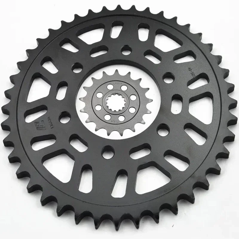 

For Kawasaki Ninja 1000 SX 1000SX ZX900 ZX9R Ninja ZX-9R KLZ1000 Versys 1000 Motorcycle 525 Front Rear Sprocket Kits