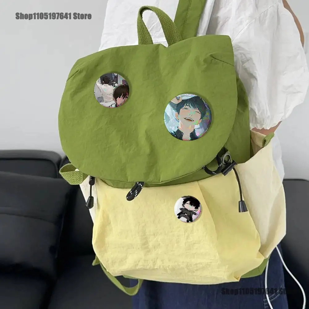 Kim Dokja ORV Laser reflective round badges pins bag clothing decorations collectibles gifts