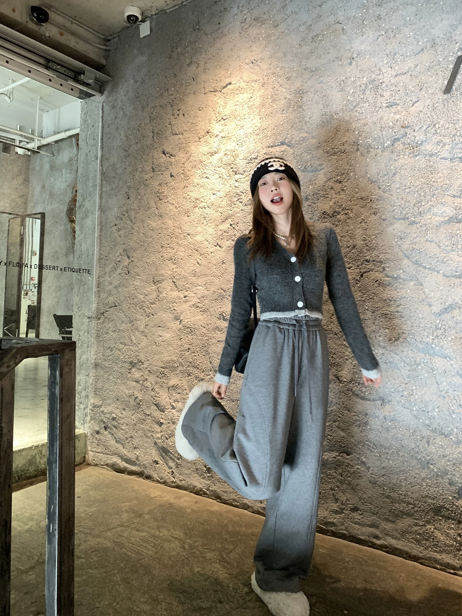 

Теплый женский открытый кардиган EEONE, осень 2023, вязаный свитер из мягкого кашемира, комфортный, пушистый, уютный, создающий атмосферу