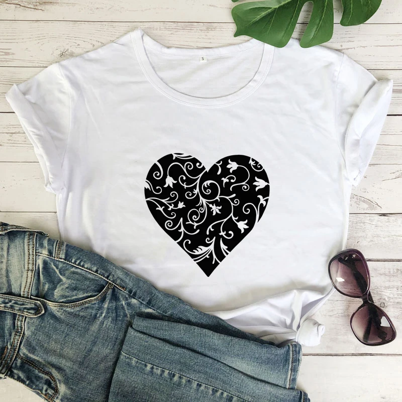 Women Black White Letters Graphic Tee Shirt Femme Floral Heart T-shirt Women Casual Summer Aesthetic Hipster Tshirt