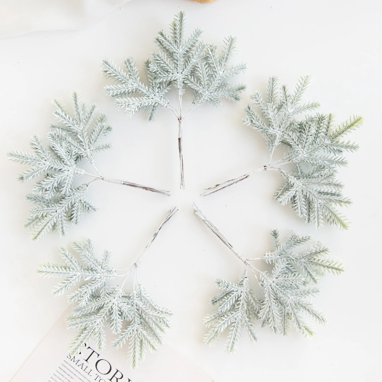 6PCS Artificial Plant Green Leaves Cactus for Home Christmas Decoration DIY Wreath Material Craft Wedding Banquet Accessories