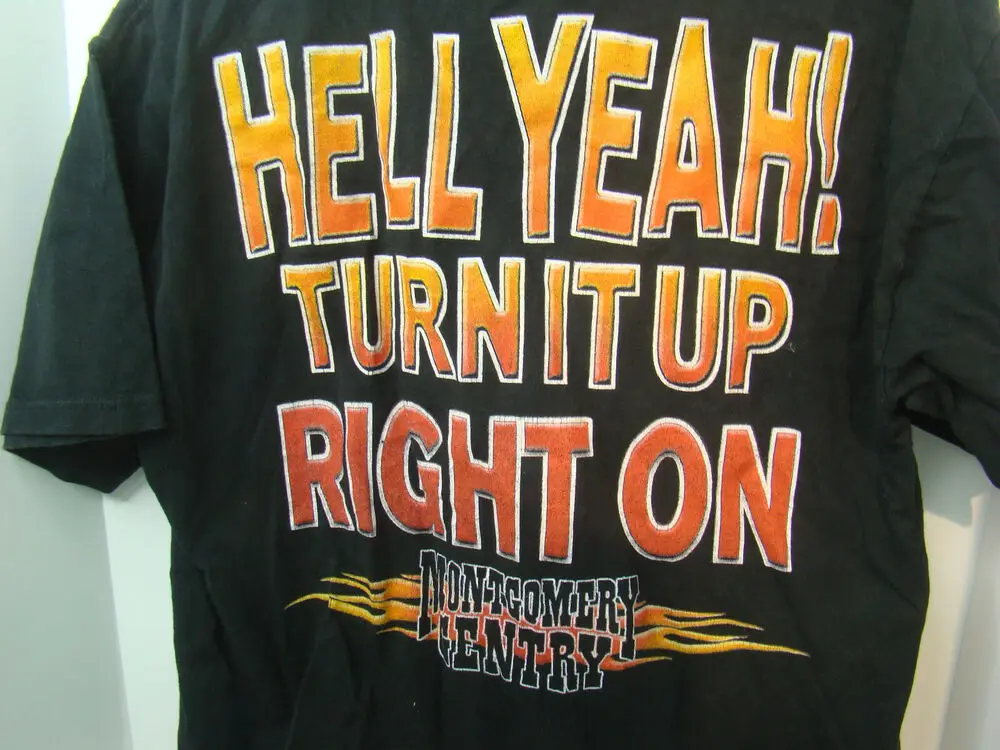 Montgomery Gentry Hell Yeah 2004 Turn It Up Right On Tour Men's Size M T-Shirt 100% Cotton Streetwear High Quality