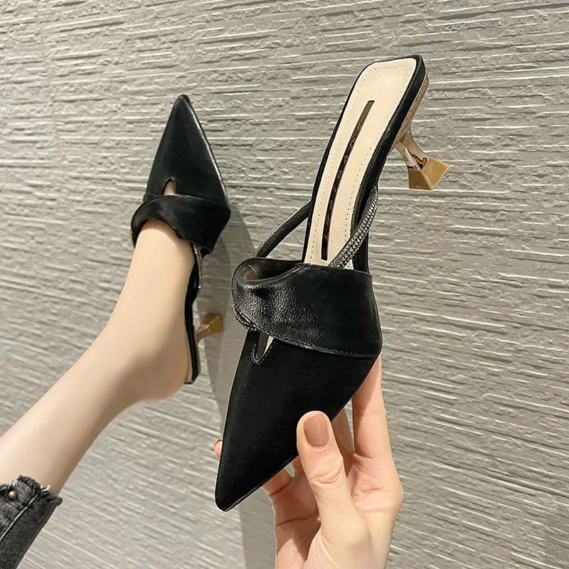 Beige PU High-heel Slippers for Women Luxury Rhinestone Narrow Band Kitten Heel Designer Shoes Elegant Commuting Office Shoes