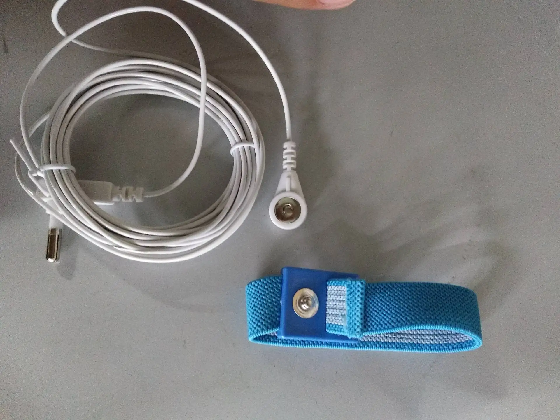 سجادة يوجا مؤرضة مضادة للكهرباء الساكنة - مطاط توصيل الأرض مع سلك سلكي