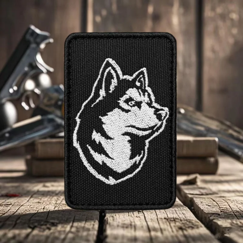 

"Husky" Embroidery Patches Cute Dog Hook and Loop Patch on Clothes Military Morale Badge Armband Tactical Backpack Stickers