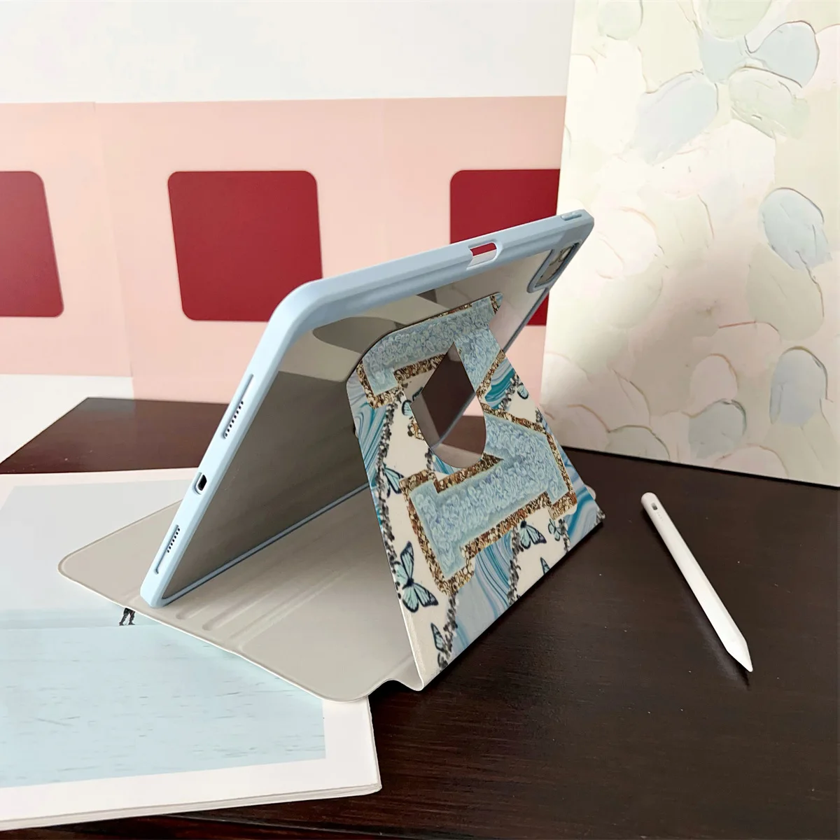 حافظة iPad بتصميم M كبير باللونين الأزرق والذهبي لهاتف Apple iPad Pro 12.9 Air 5 Mini 6 9th Gen غطاء نحيف مضاد للخدش