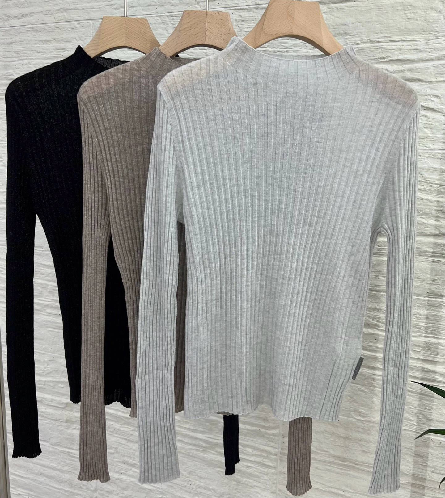 

iny Silk Thin Knitted Long Sve Crew Ne Pullover Wool Sweater Base Layer Simple Ele Sle Women's Faion Autumn Wi...