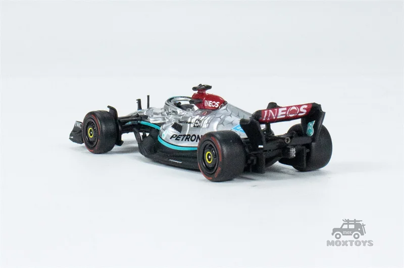 Tarmac Works 1:64 MB F1 W13 E#63 G.Russell Sao Paulo Grand Prix 2022 Winner Diecast Model Car